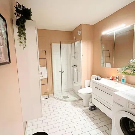 Apartment Flott Ved Skullerud *